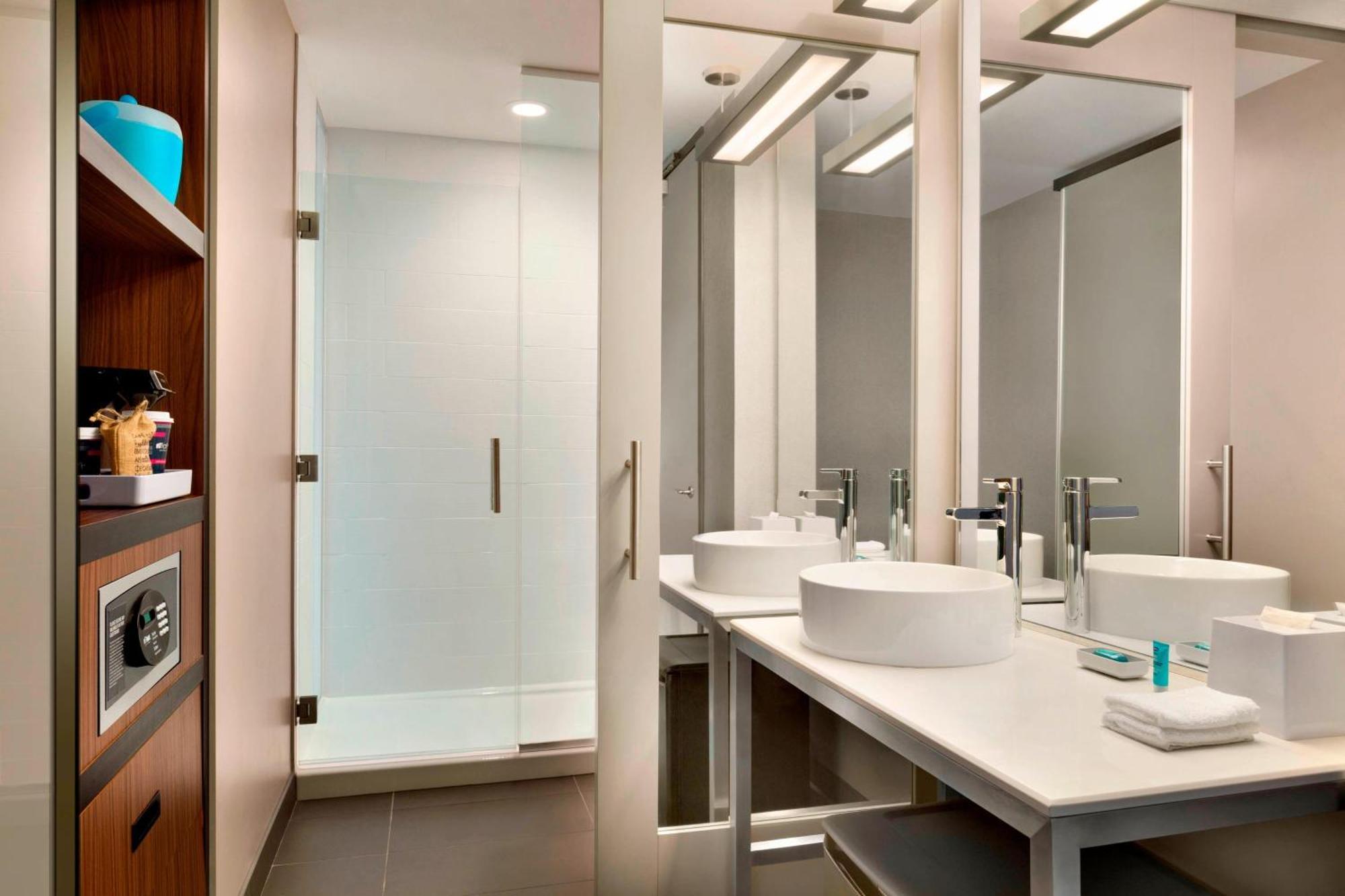 Aloft Dallas Love Field Bagian luar foto